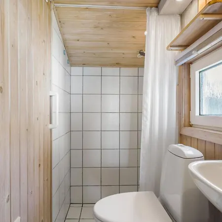 Holiday home 4 Bedroom Lovely In Saeby (Nordjylland)