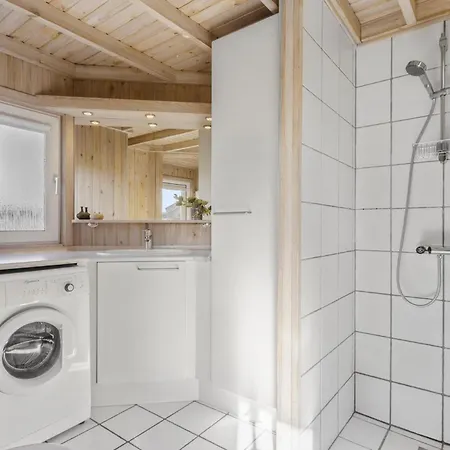 4 Bedroom Lovely In Sæby