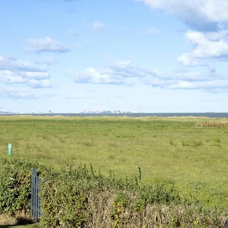 4 Bedroom Lovely In Sæby